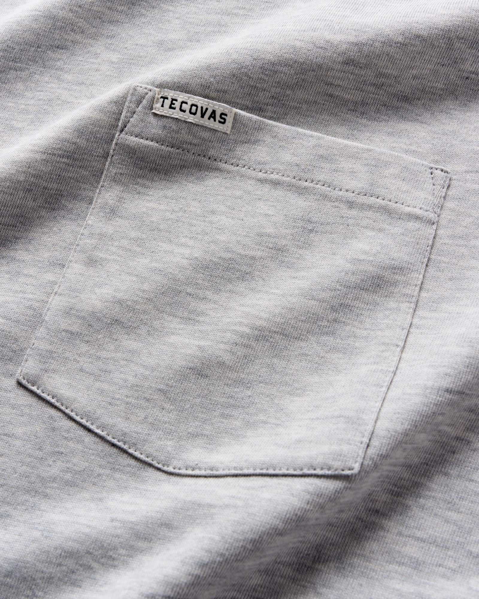 Men's Long Sleeve Standard Issue Heather Pocket Tee | Tecovas Men
