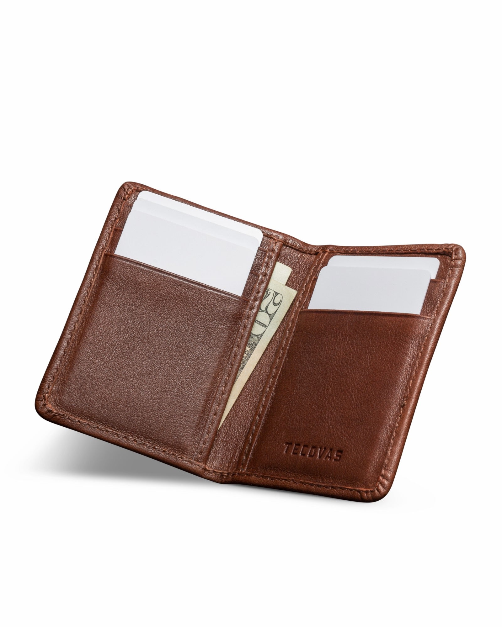Cowhide Bifold Card Case | Tecovas Men