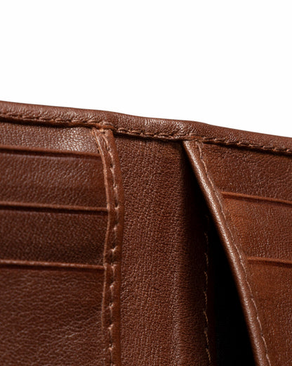 Cowhide Bifold Card Case | Tecovas Men