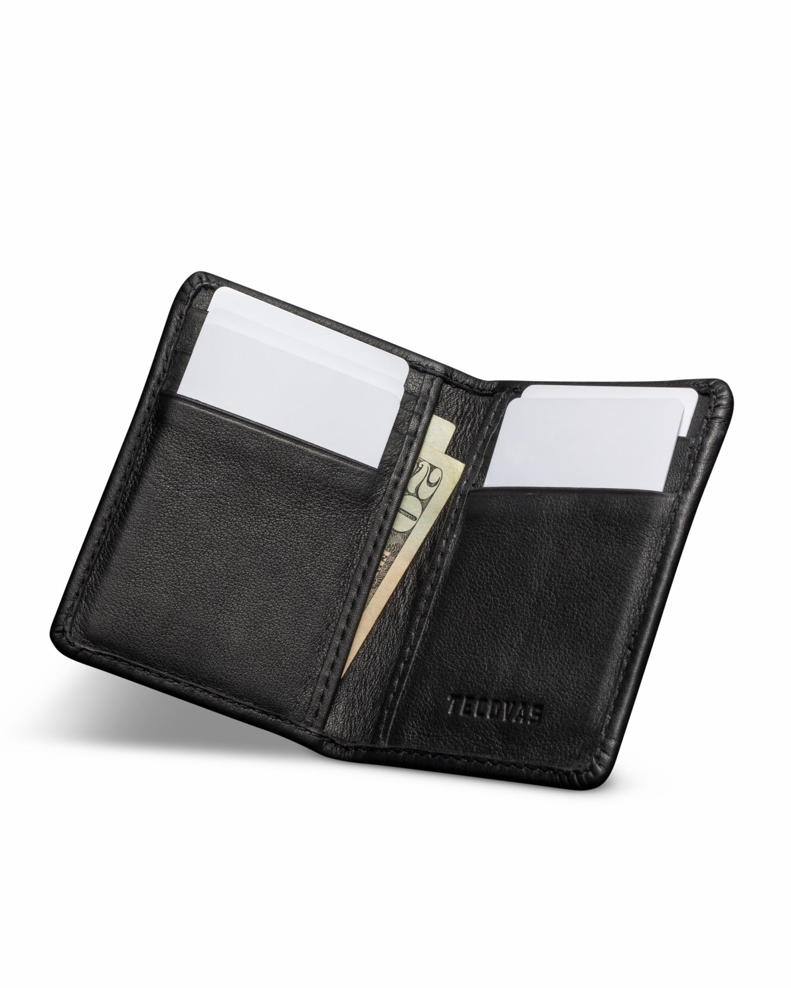 Cowhide Bifold Card Case | Tecovas Men