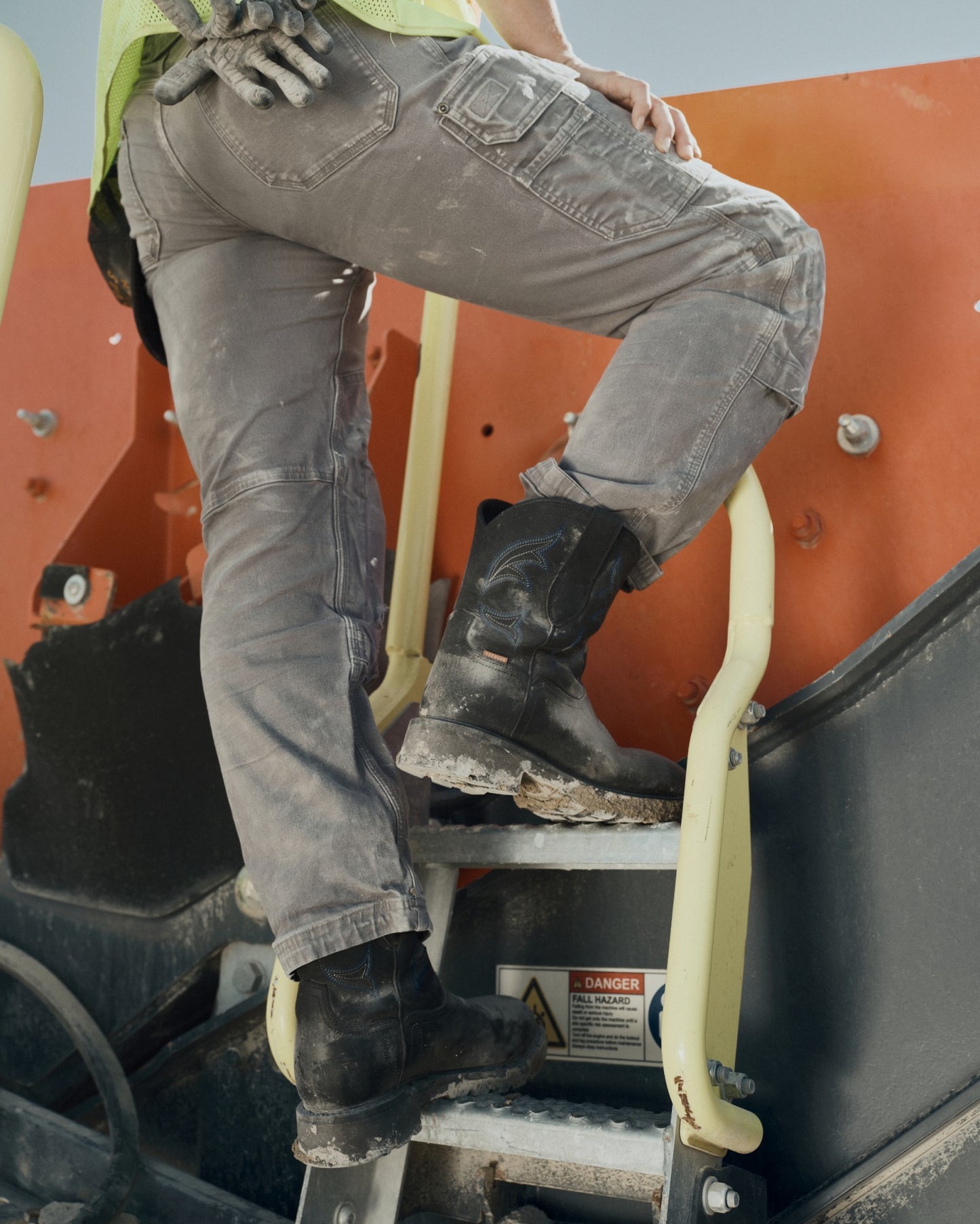Women's LongHaul Waterproof Round Composite Toe Work Boot | Tecovas Women