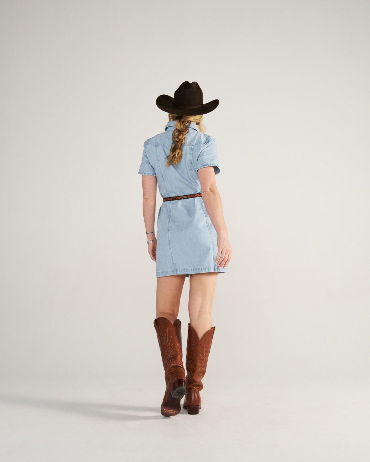 Women's Short Sleeve Mini Pearl Snap Dress | Tecovas Women